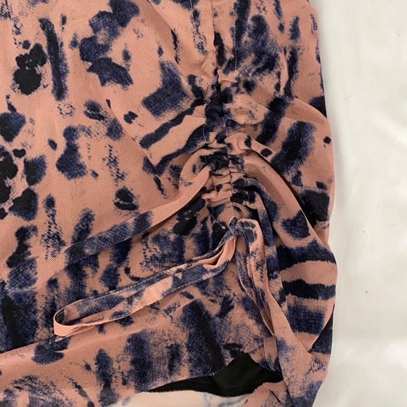 CBR mesh dress with cinch side - Picture 2 of 3